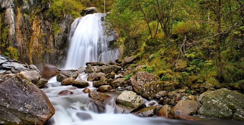 Водопад Корбу