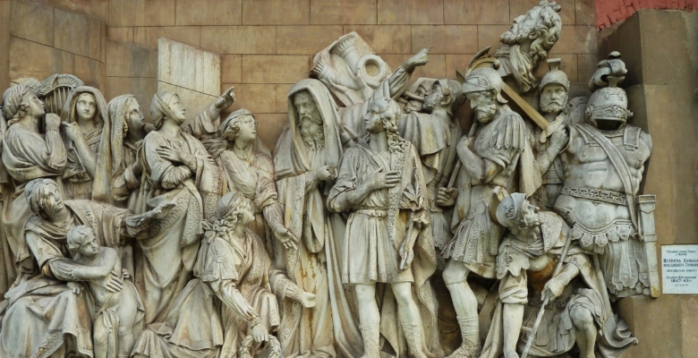 Горельеф Донского монастыря