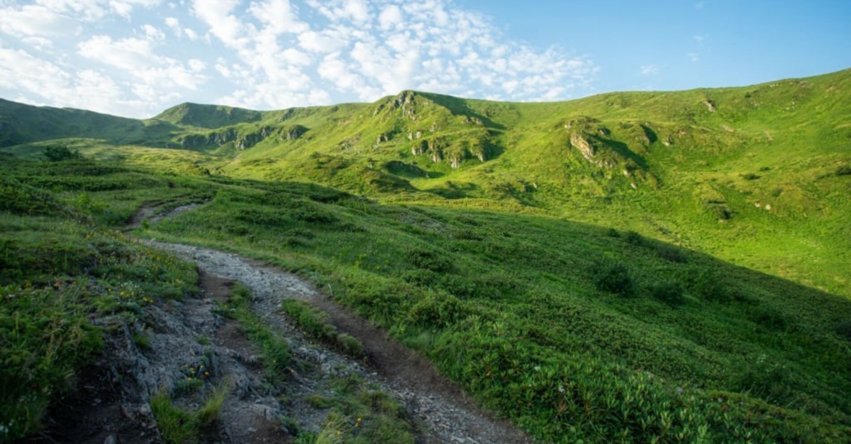 Бзерпинский карниз как добраться