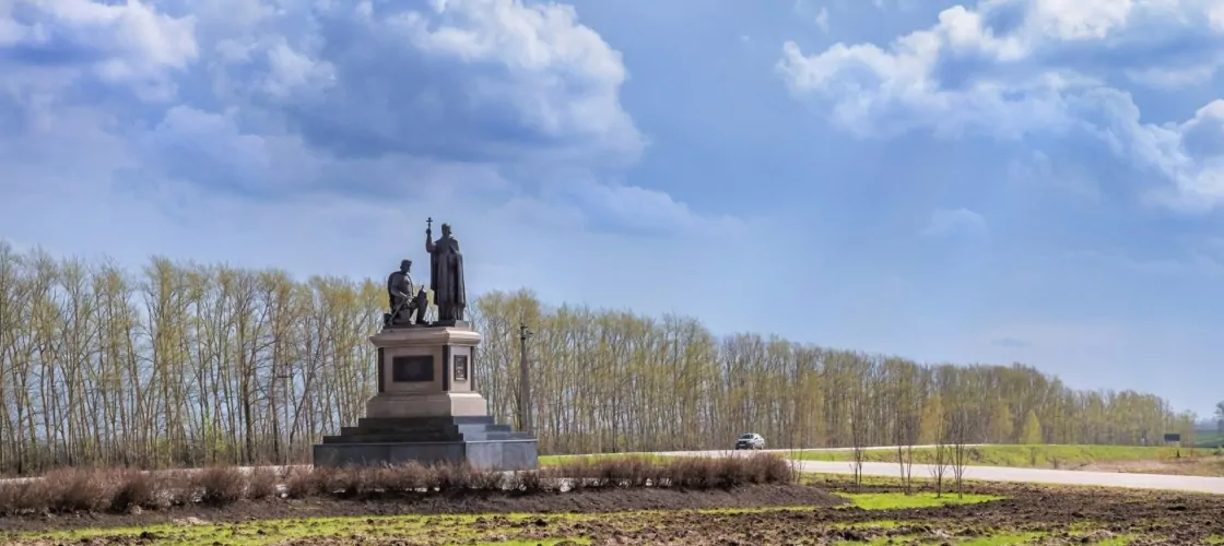 Памятник Сергию Радонежскому и Дмитрию Донскому на Куликовом поле