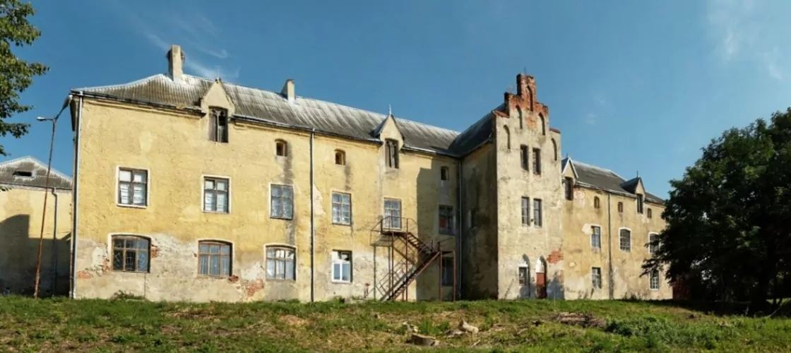 Замок Вальдау