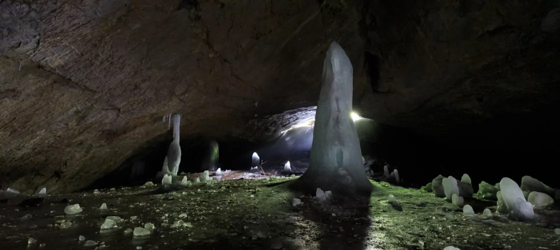 Аскинская ледяная пещера